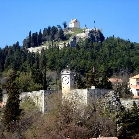Apartment Lavanda - Suite Sinj Exteriör bild